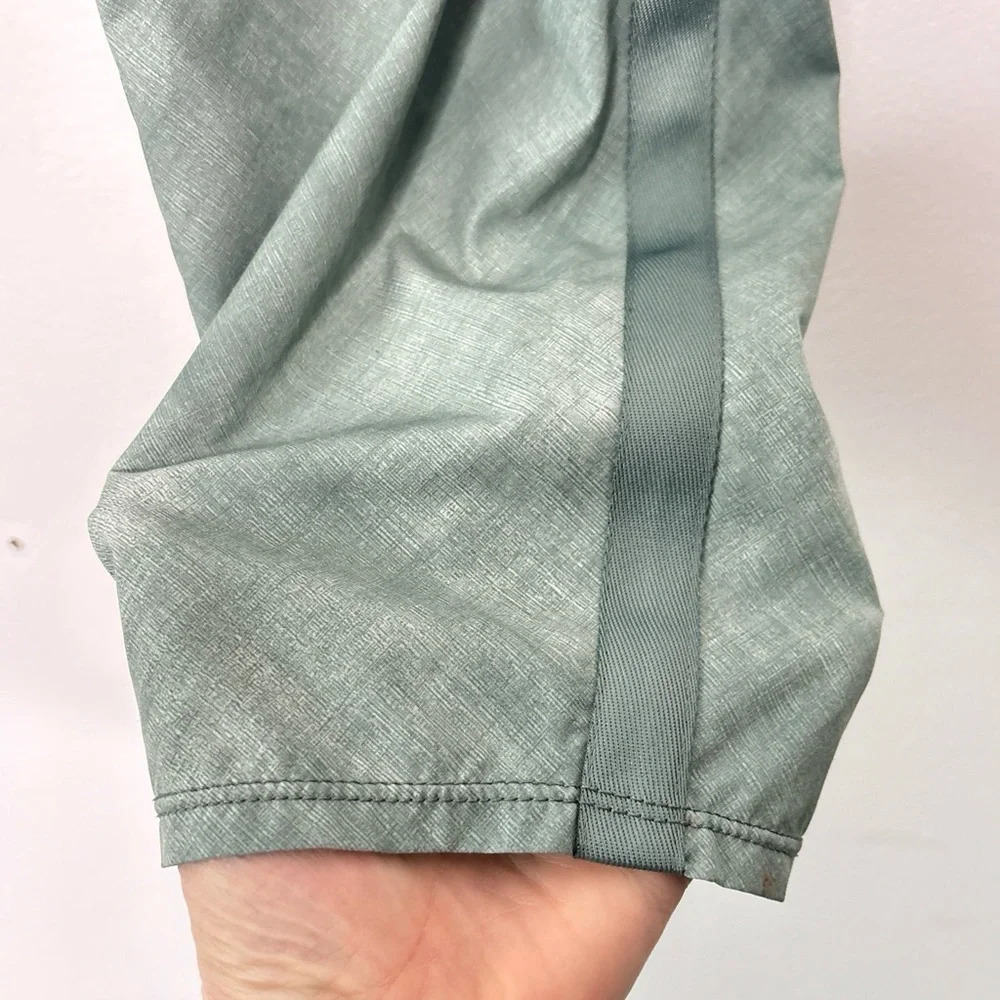 Athleta Nolita Slim Tapered Crop Pant Denali Minimalistic Green Gray Size 10 - Picture 5 of 16